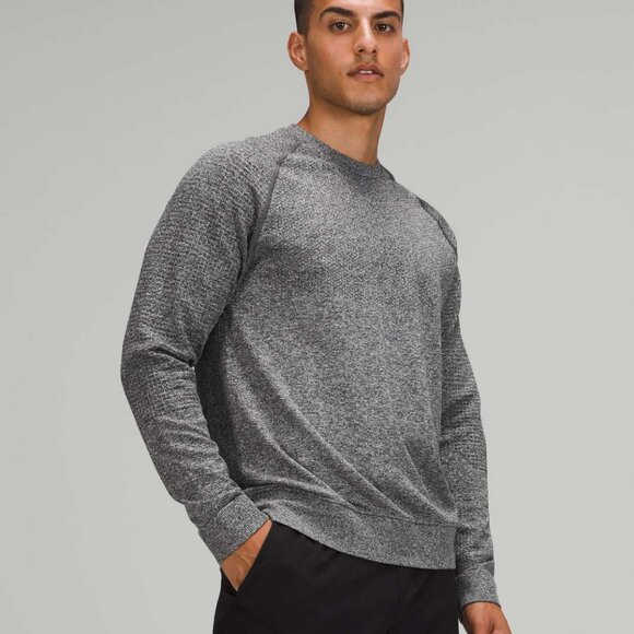 Lululemon Engineered Warmth Long Sleeve Crew Black / White